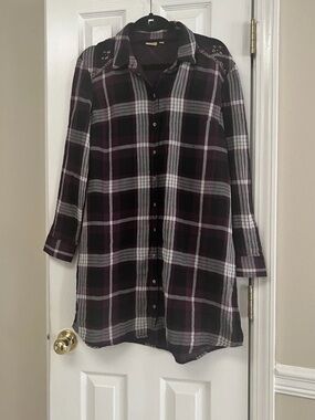 True Craft Longline Plaid Button-Down Shirt in Purple and Black
